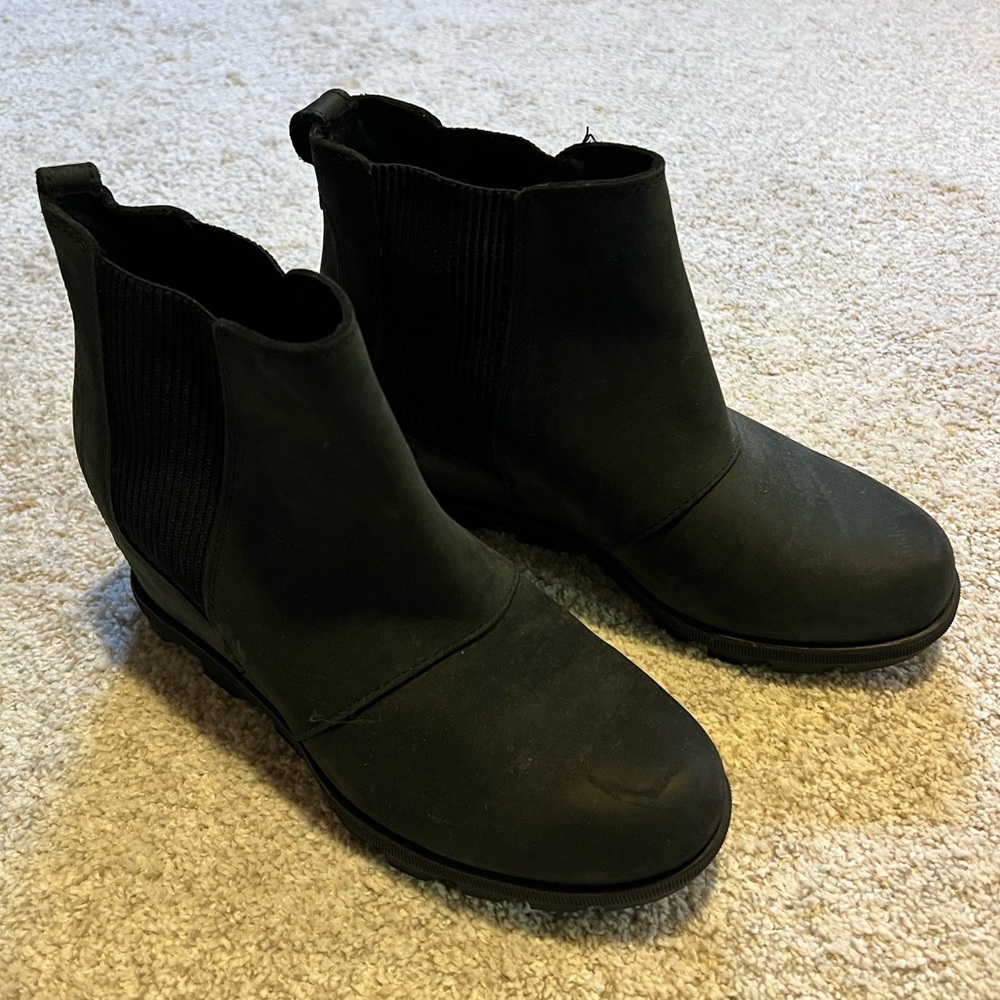 Sorel Joan of Arc Wedge II Chelsea Boots